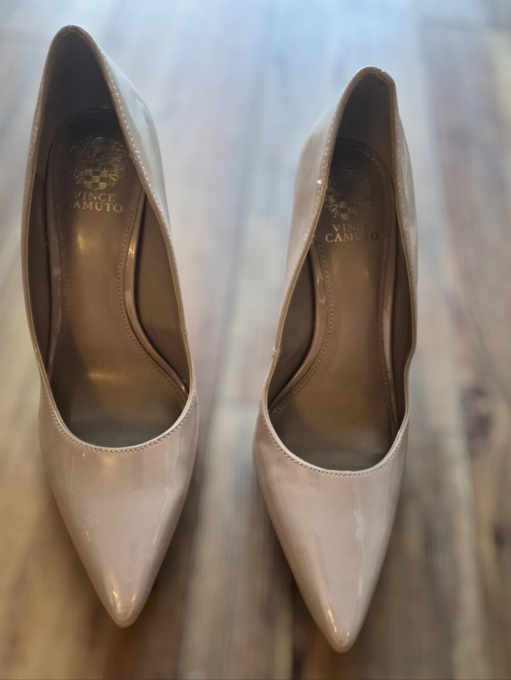 Vince Camuto Ableen Pointed Toe Pumps in Nude- Size 8 5